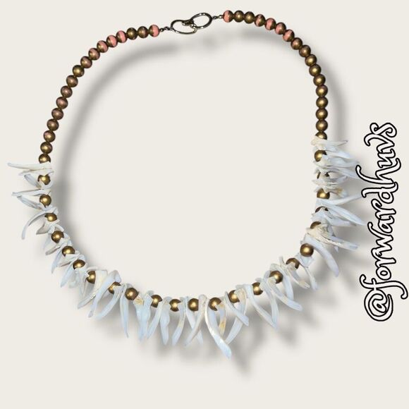 30-Inch Brutalist Jewelry Necklace with Jagged Shells, Brass and Pink Beads - Picture 2 of 7